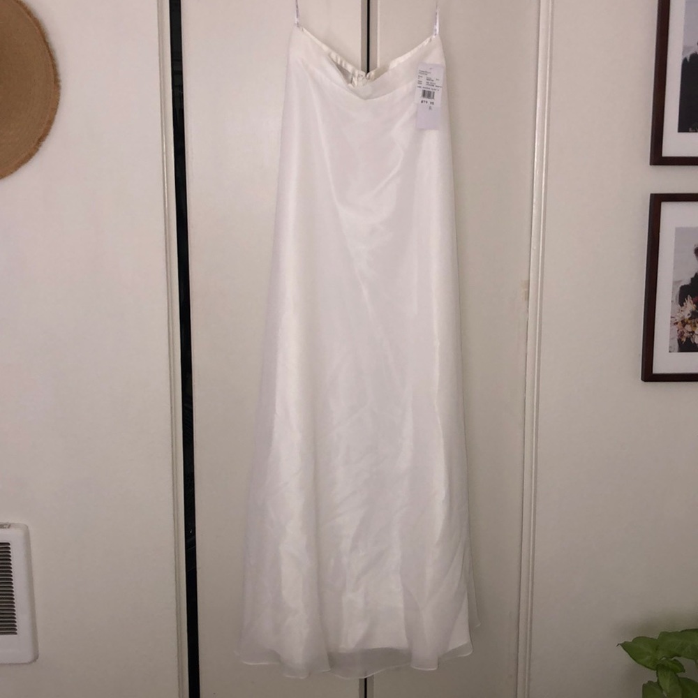 David’s Bridal Long Chiffon Skirt Size 4